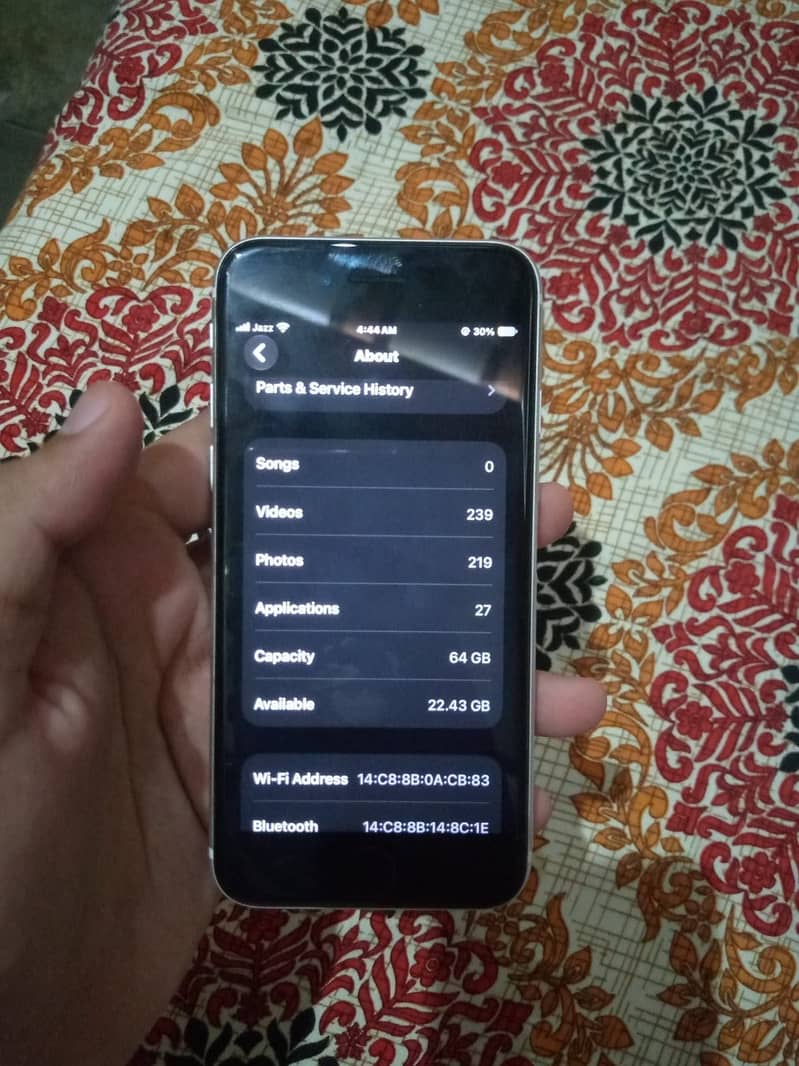 Apple iPhone SE 3