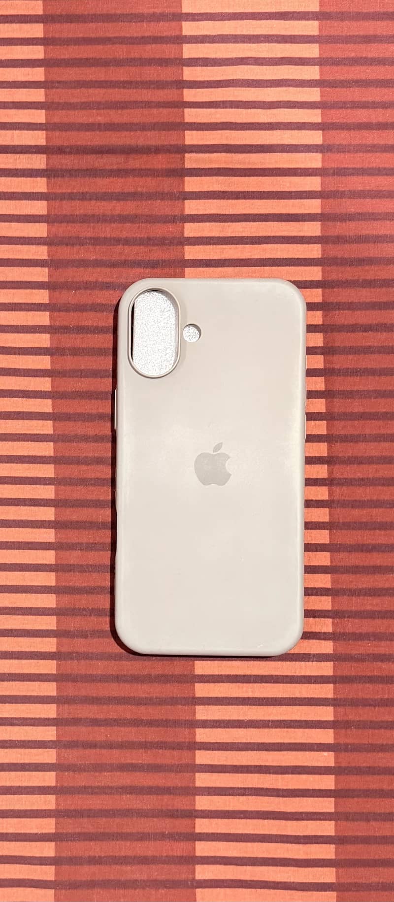 iPhone 16 Plus Covers 7