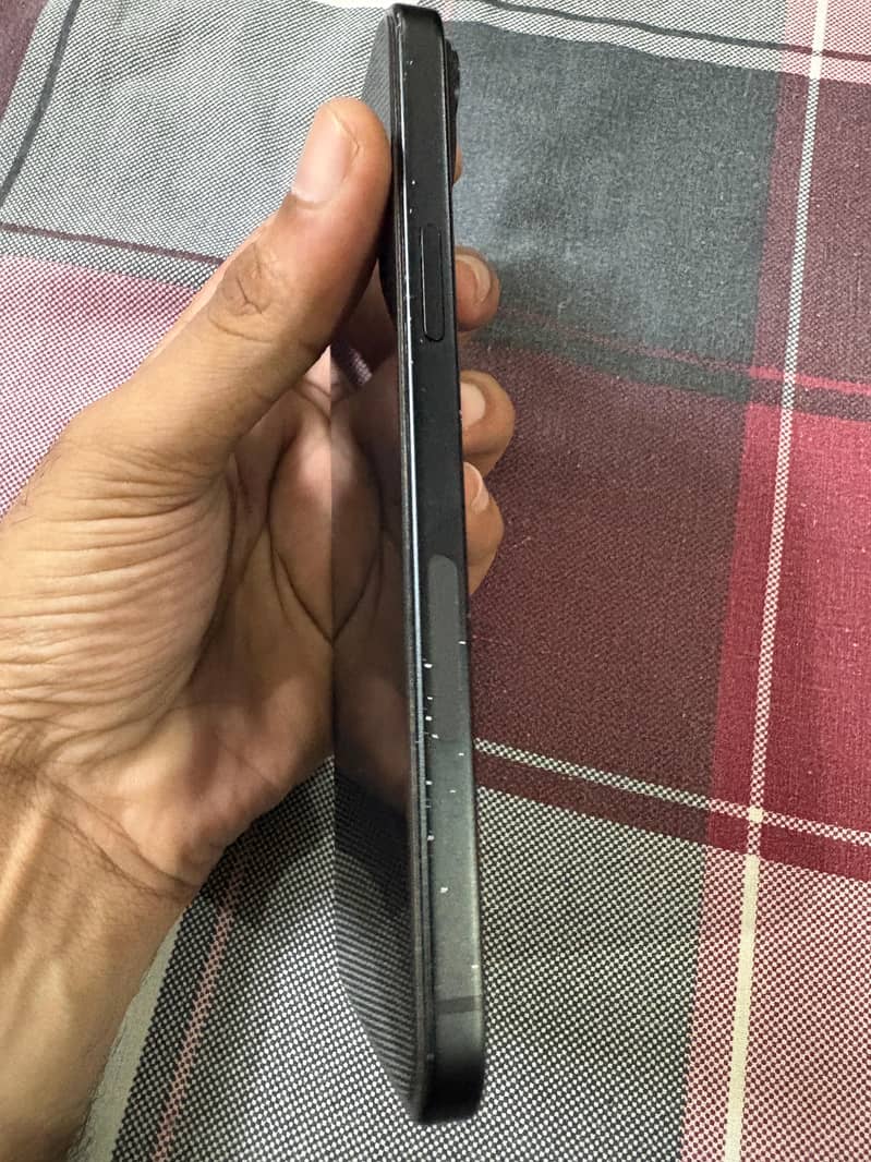 IPhone 15 plus 1