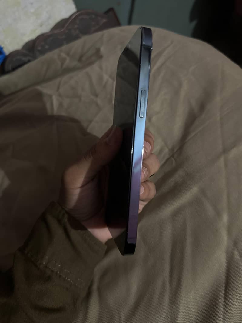 Apple iPhone 12 pro max 2