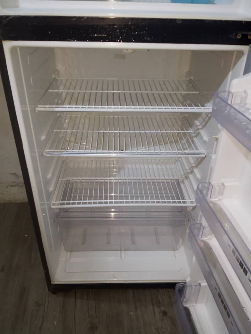 refrigerator 6