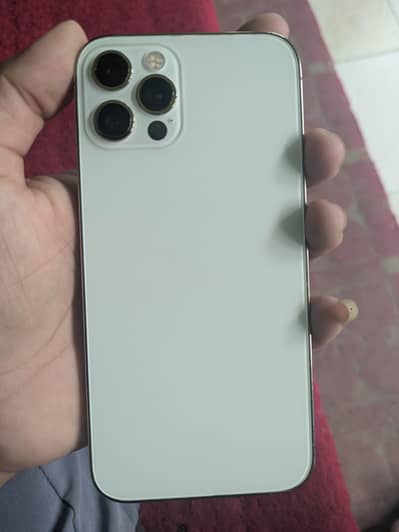 Apple iPhone 12 Pro