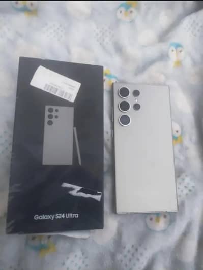 Samsung S24 Ultra Condition 10/10 Water Pack