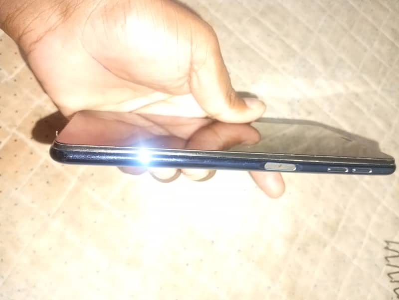 Samsung Mobile A7 6