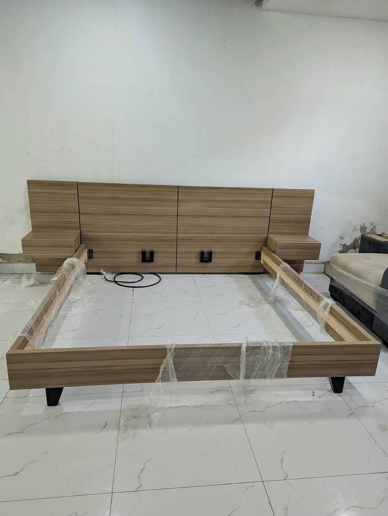 Modern Bedset/Beds 4