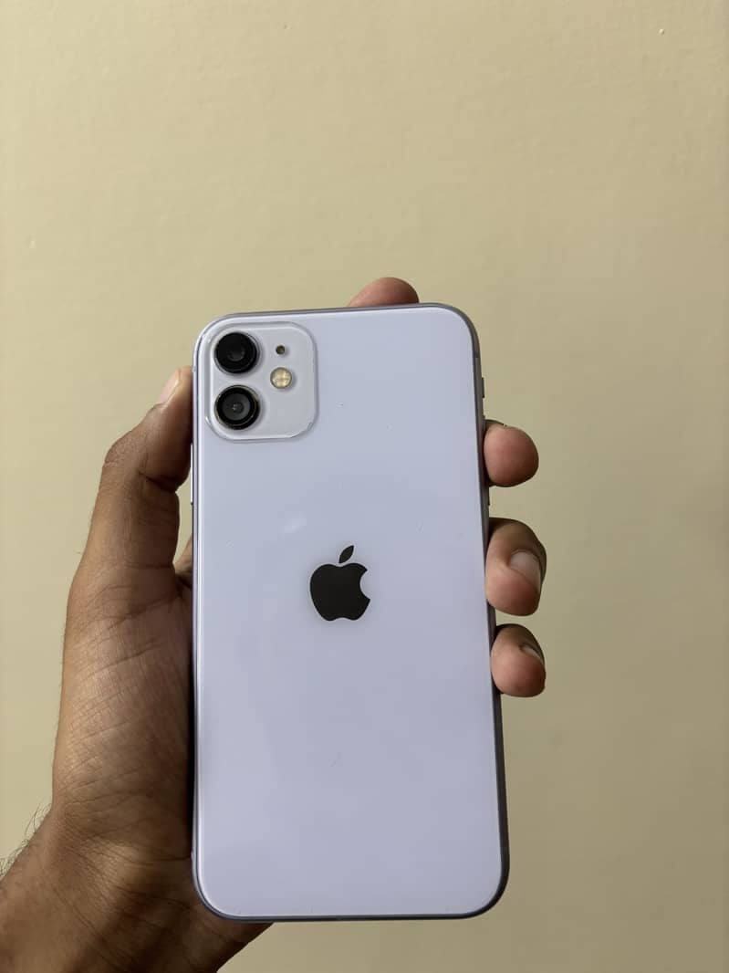 Apple iPhone 11 7