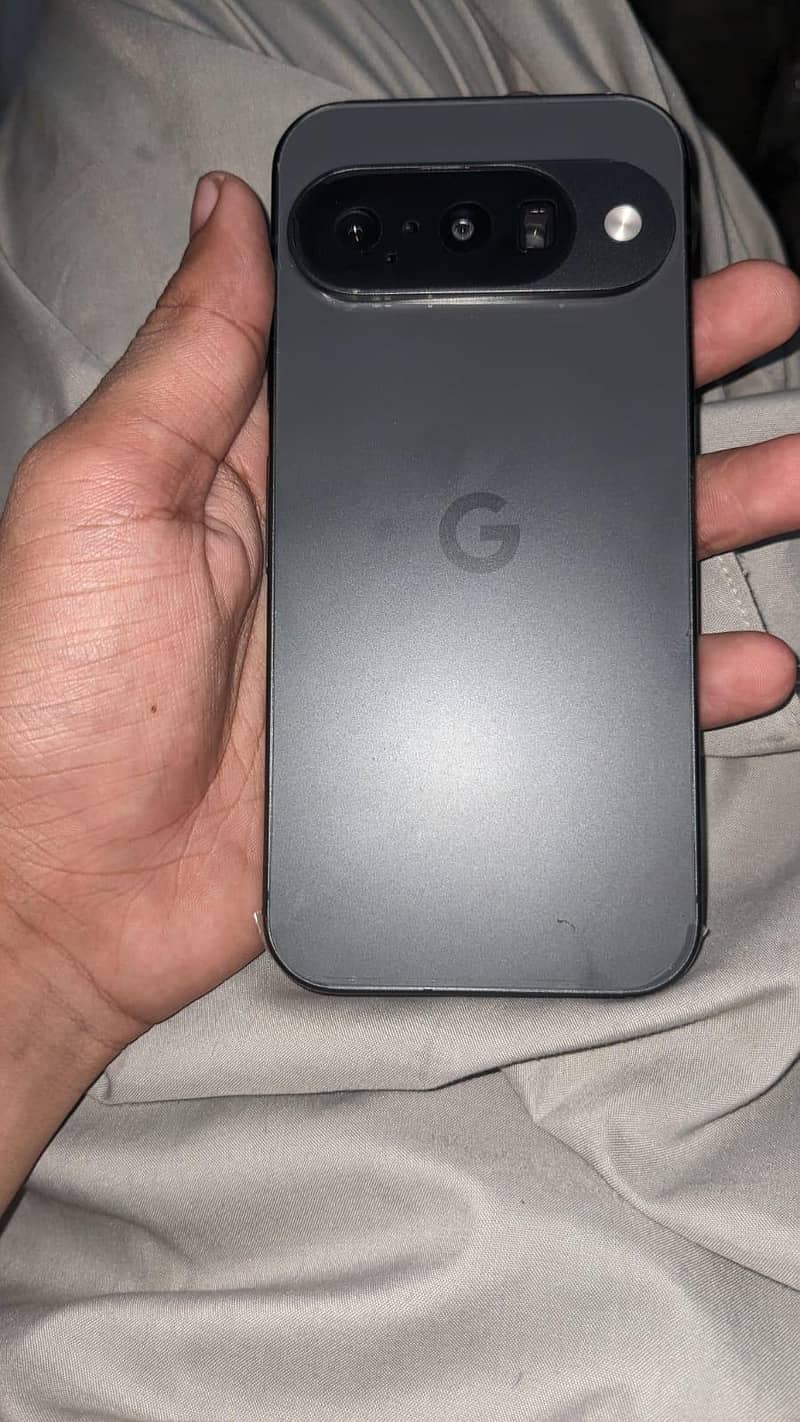 Google Pixel 10 2