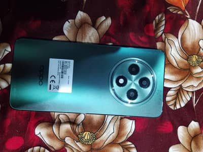 OPPO Reno12 F