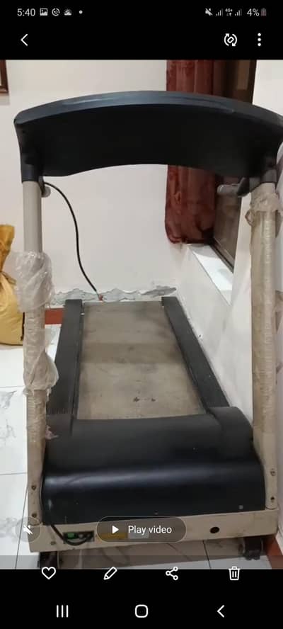 TREADMILL IN GUD CONDITION PLZ CALL 03261271600