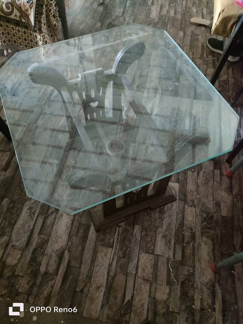 Table with side tables 3