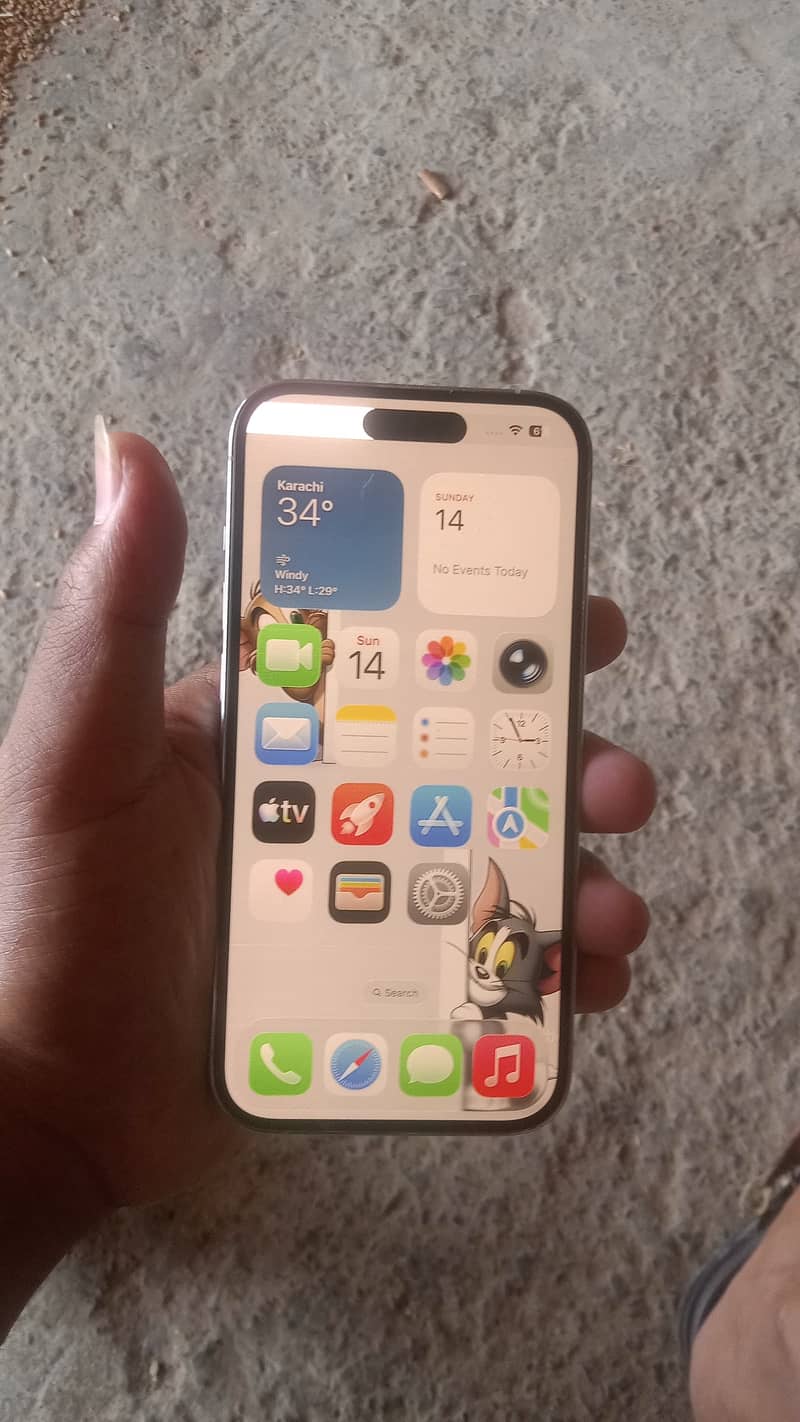 Apple iPhone 13 Pro 4