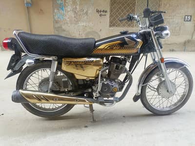 Honda 125 Gold Edition