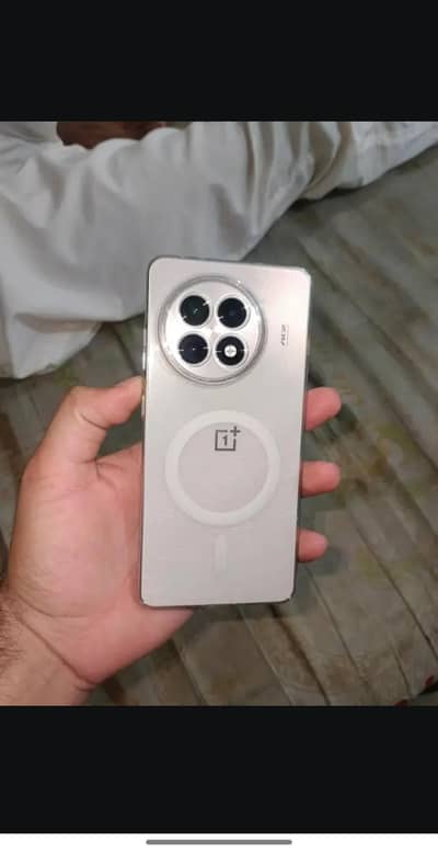 One Plus 13R