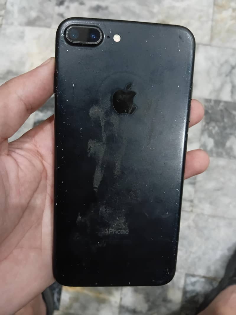 Apple iPhone 7 Plus 5