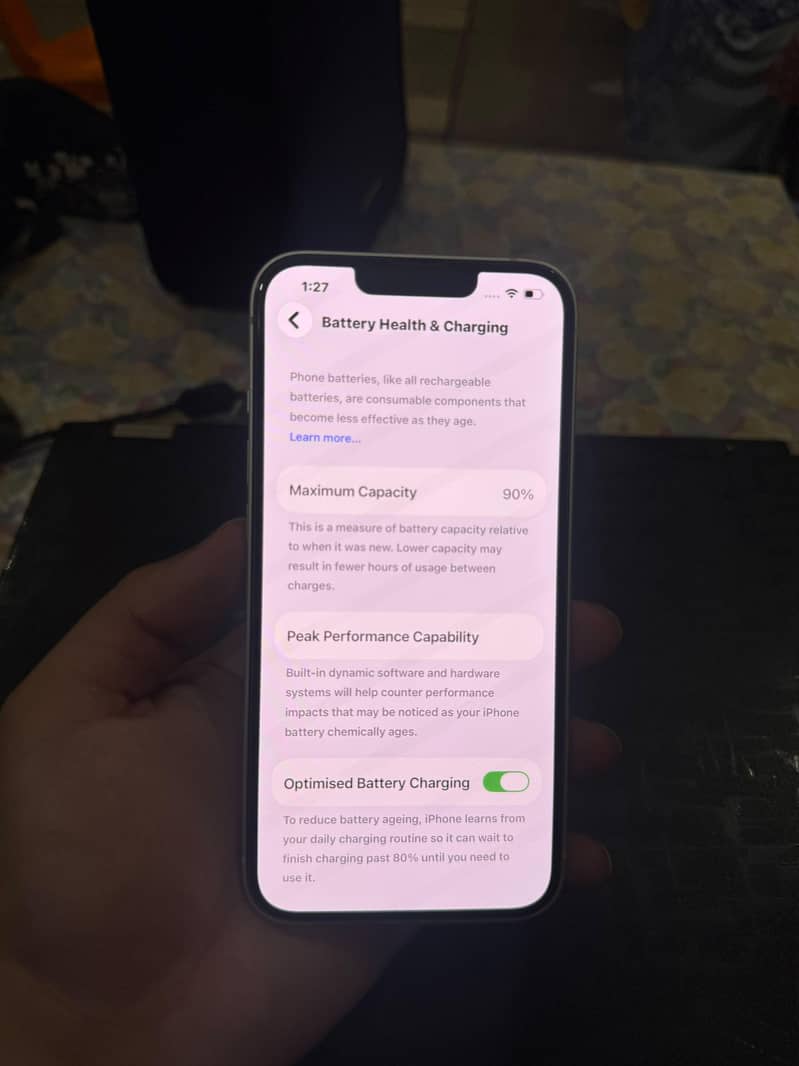 Apple iPhone 13 2
