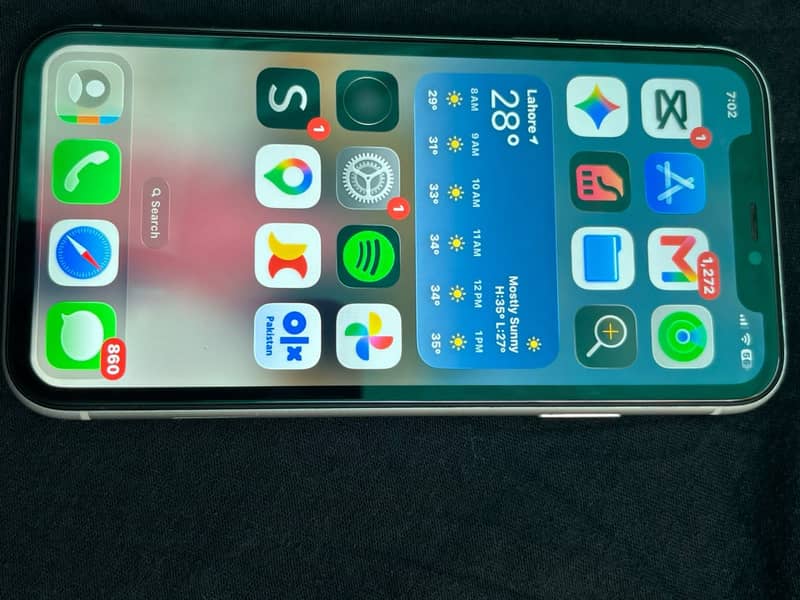 Apple iPhone 11 1