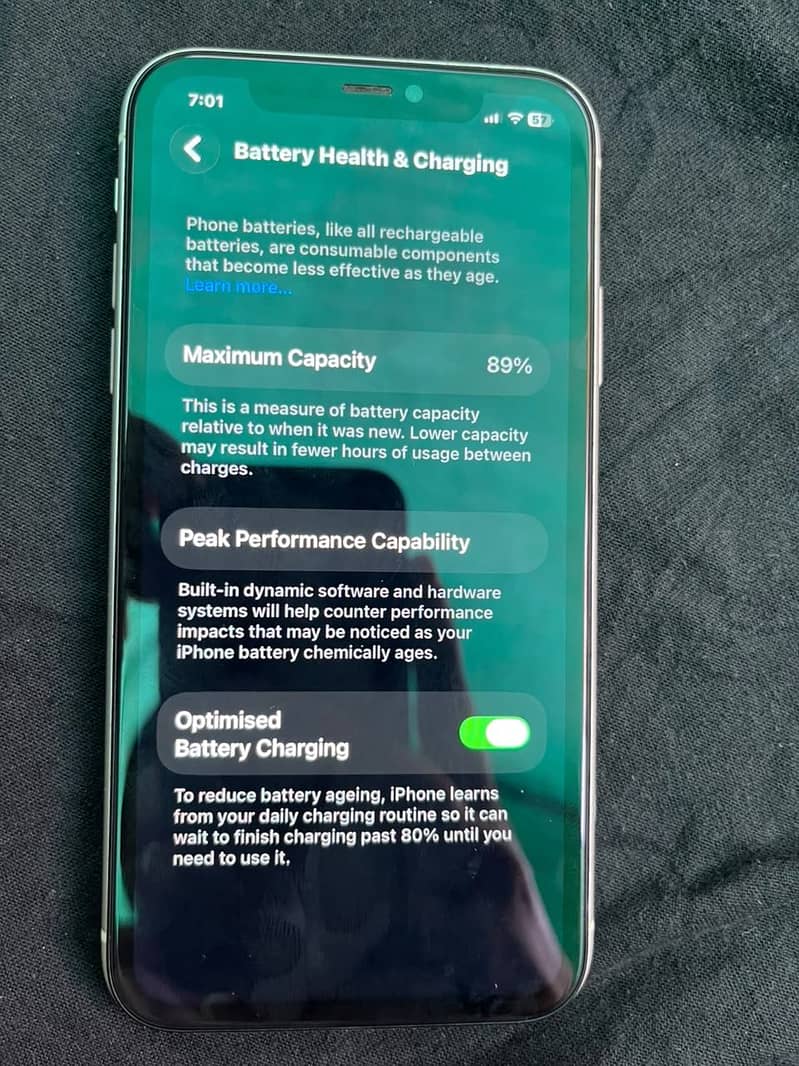 Apple iPhone 11 8