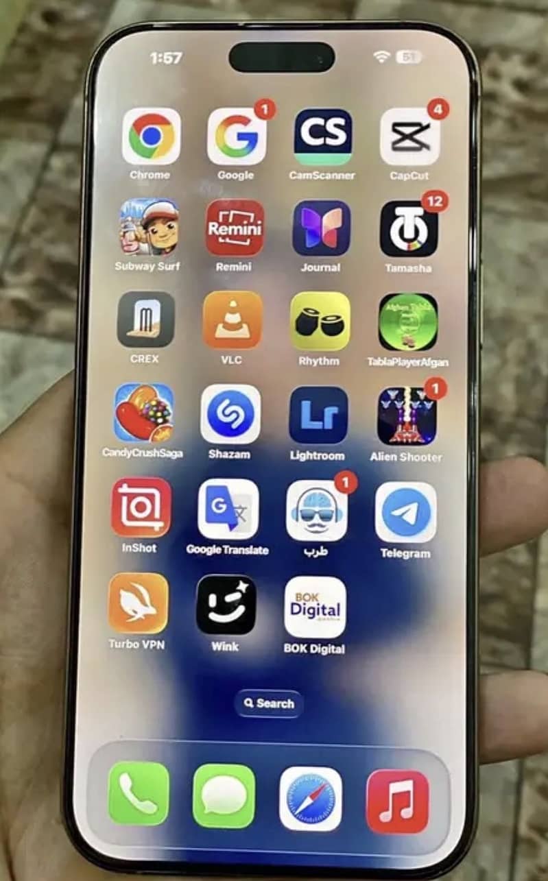 Apple iPhone 16 Pro Max 0