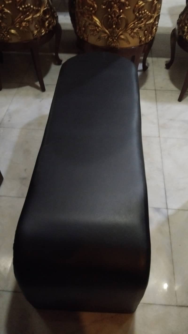 Bedroom bench 3