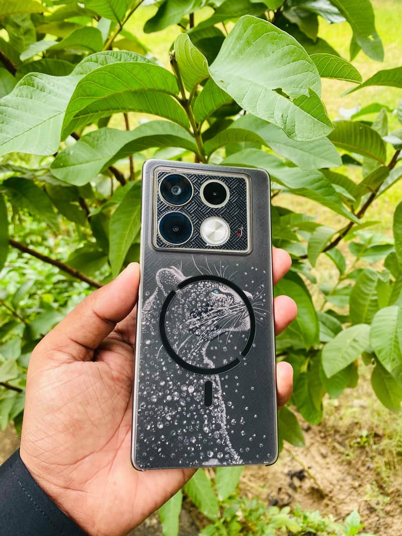 Infinix Note 40 0