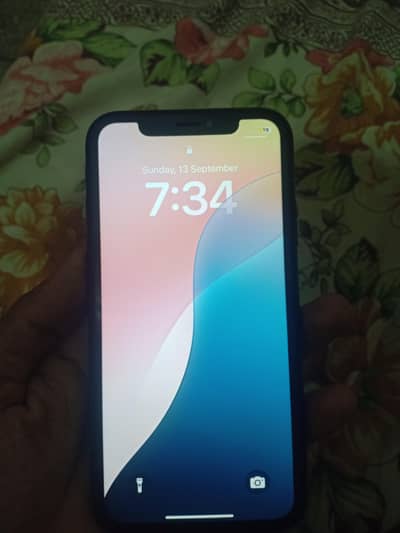 Apple iPhone XR