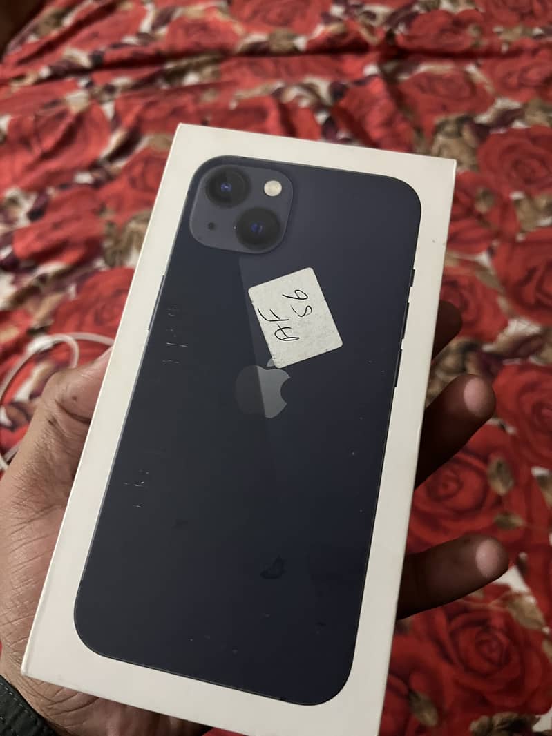 Apple iPhone 13 2