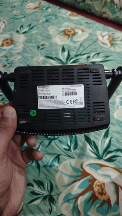 Hikvision Wireless Router