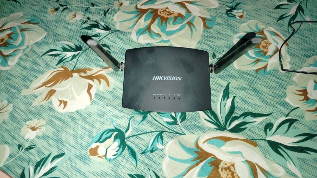 Hikvision Wireless Router 2