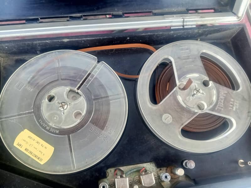 Radio taperecoder 2 bands 6
