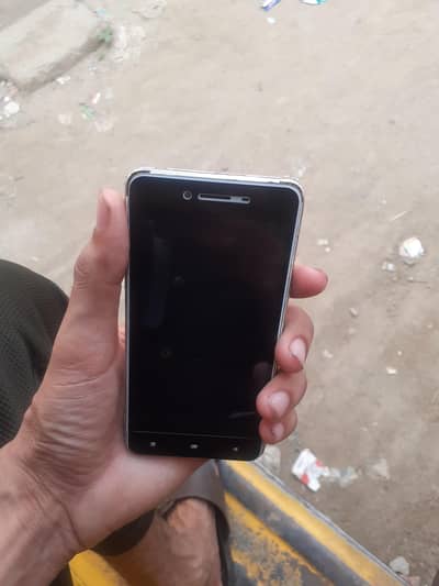 OPPO A37
