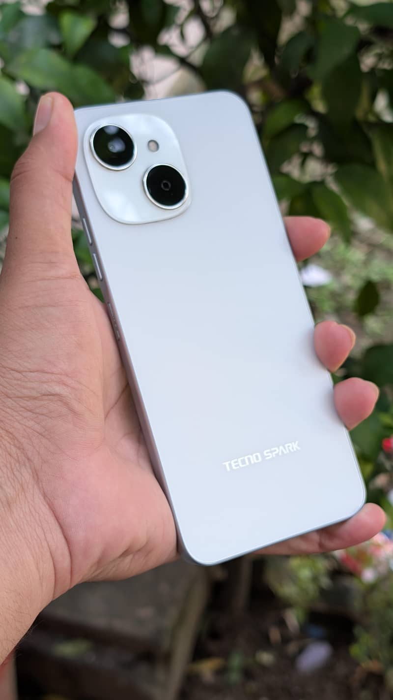 Tecno Spark 40c 1