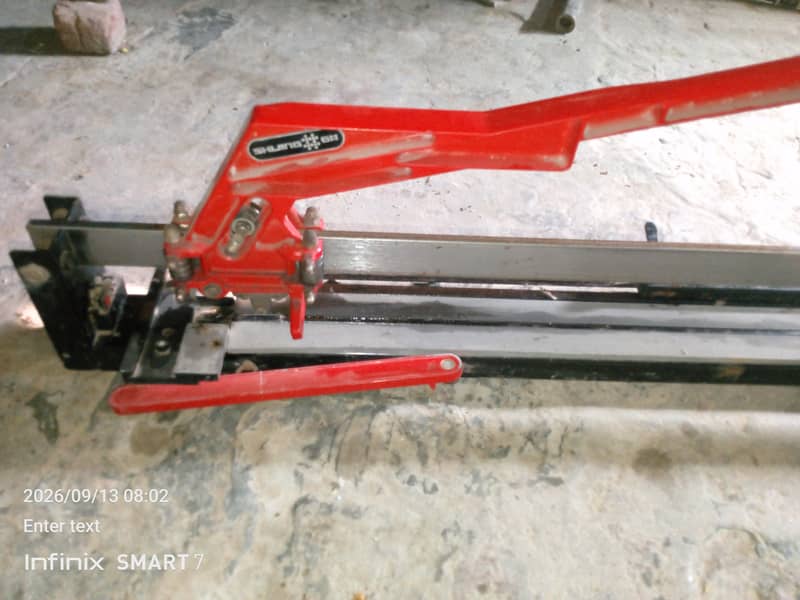 Tile cutter 0