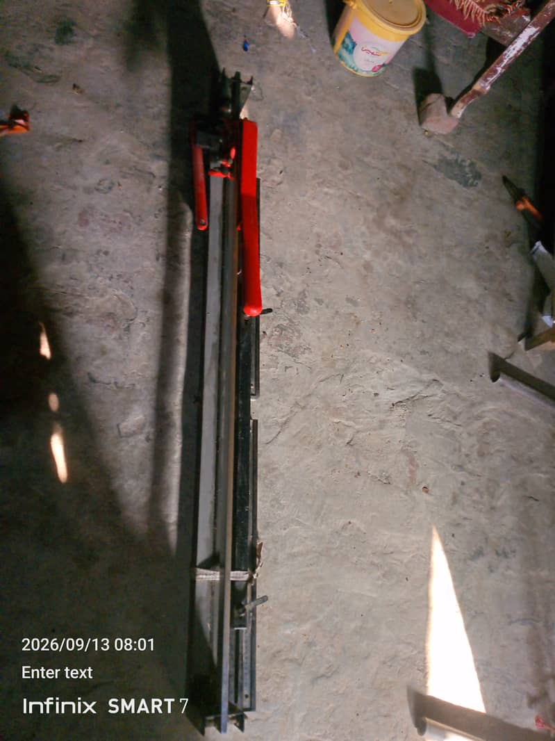 Tile cutter 3