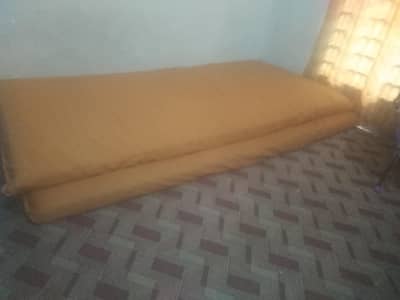 1folded double bed, 2single mattress
