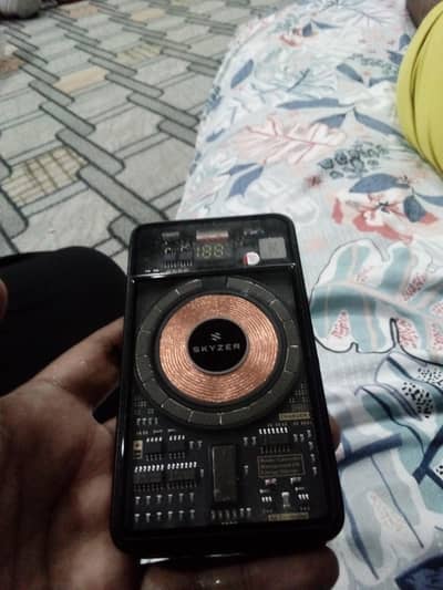 Skyzer Model . szpB324 capacity. 10000mah
