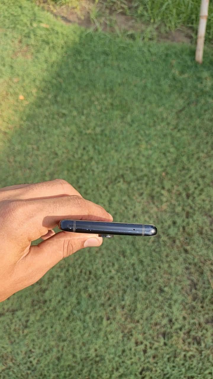 One Plus 8 Pro 3