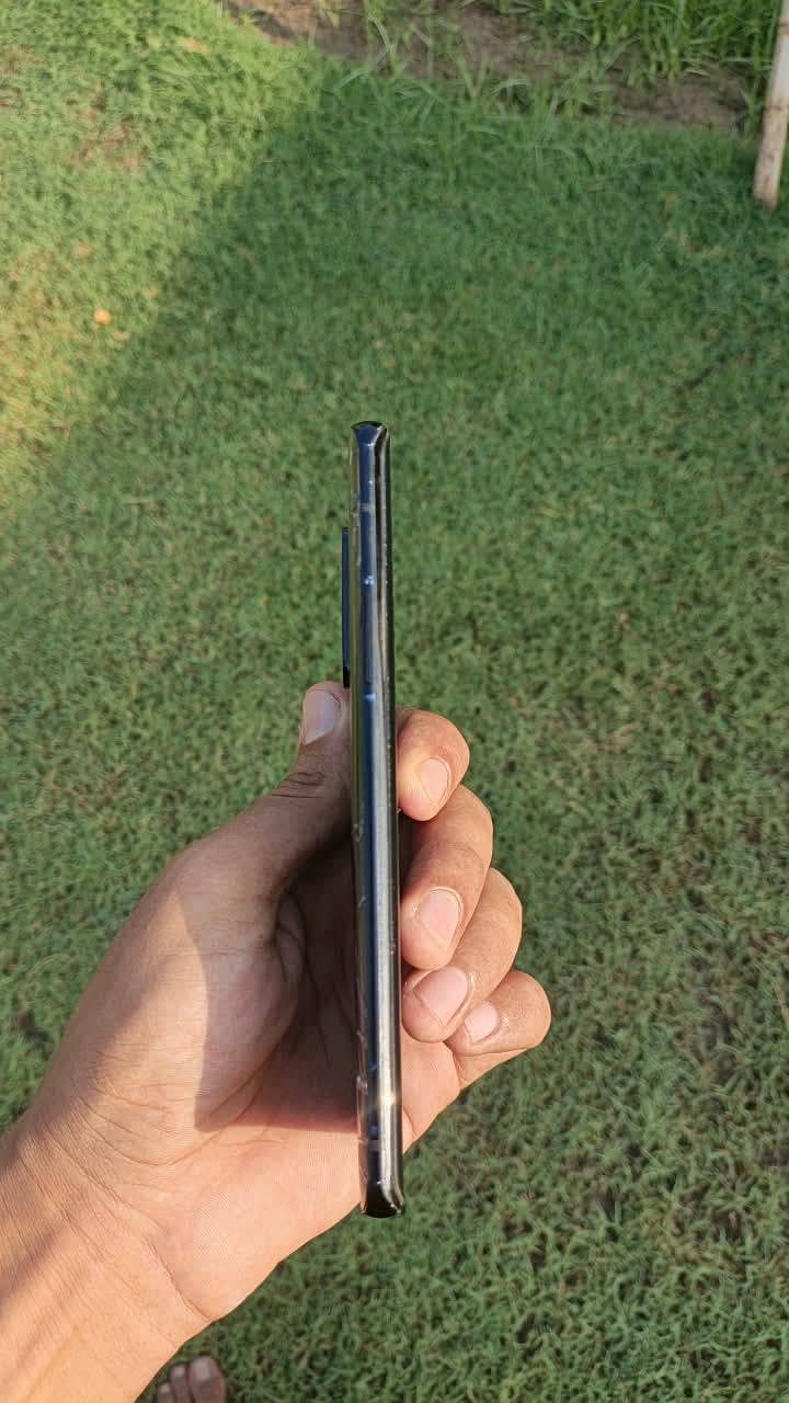 One Plus 8 Pro 4