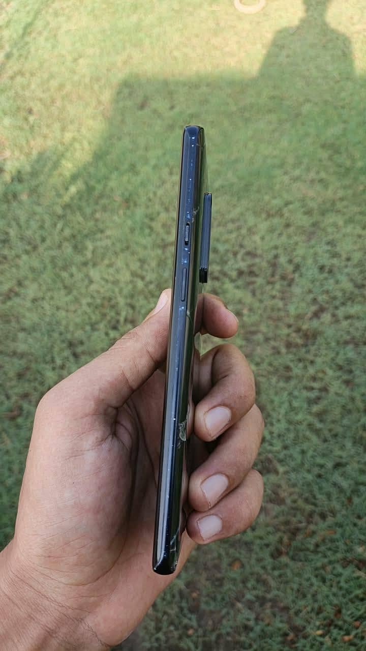 One Plus 8 Pro 5
