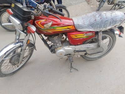 united 125 2017 model condition pic mein dakhlo