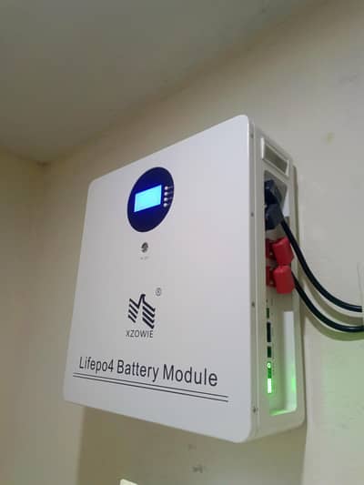lithium battery 100Amp 25.6V  8000 Life Cycle