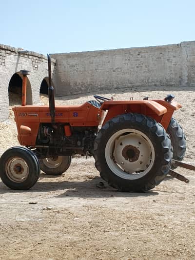 Fiat 480 tractor 2016 model urgent for sale