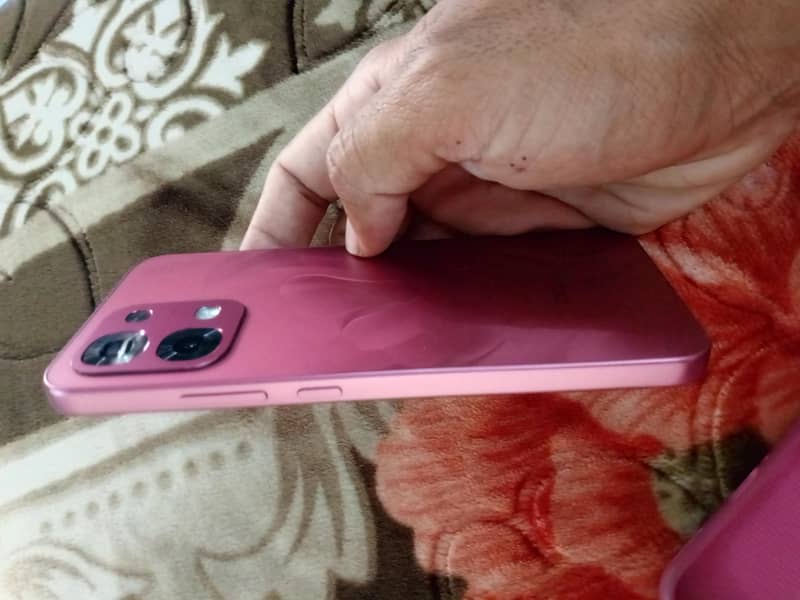 OPPO A6pro 0