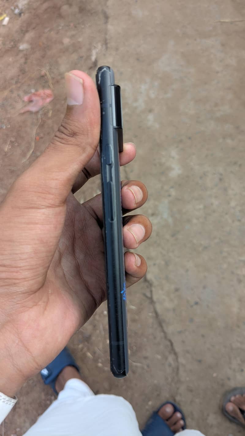 Google Pixel 6 3
