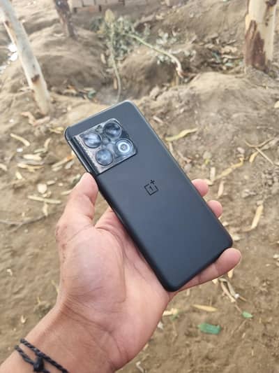 One Plus 10 Pro officle pta box shat ha exchnge possible