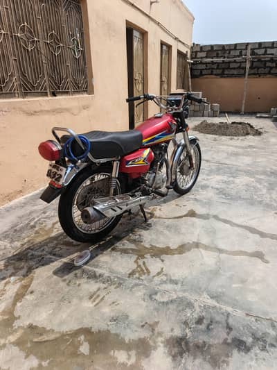 125 motorcycles all is ok