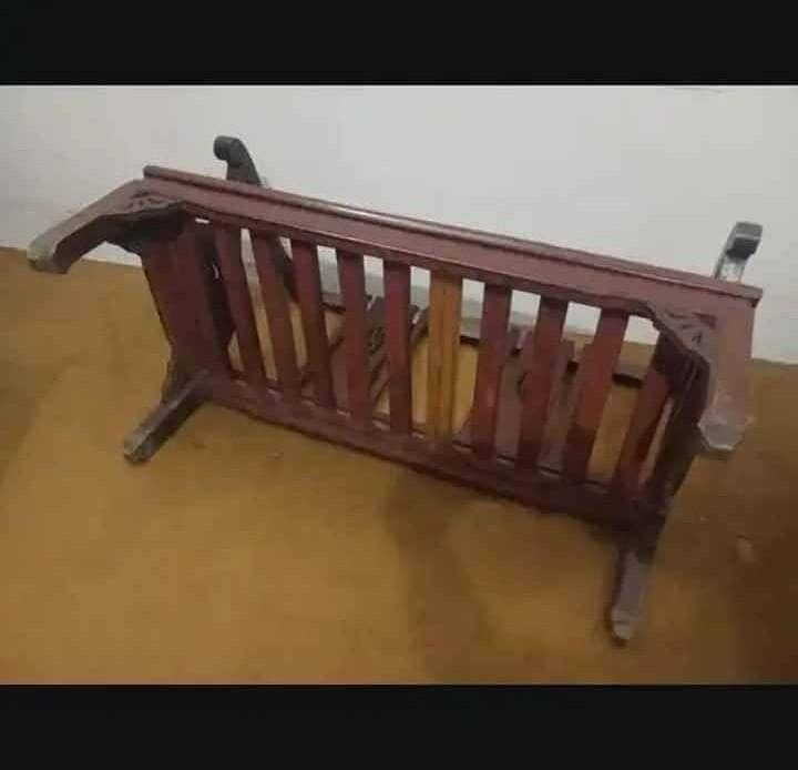 Sofa Set + Table 4