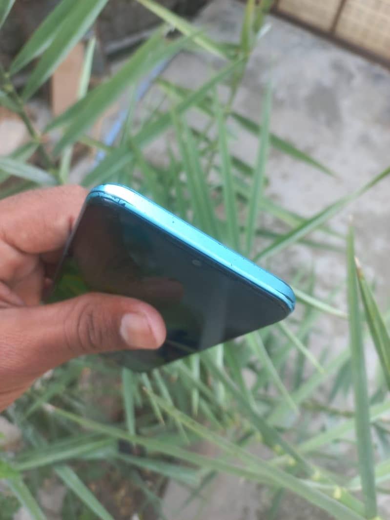 Tecno Spark 8C 1
