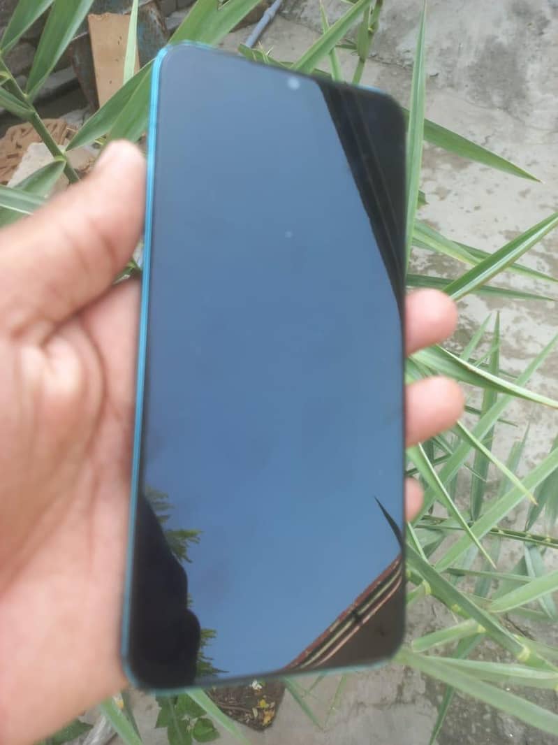 Tecno Spark 8C 7