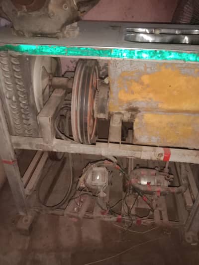 ice cream machine and generator