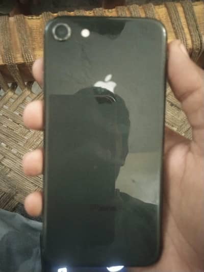 Apple iPhone 8